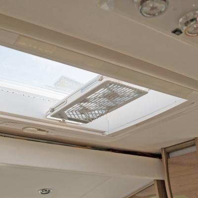 Product image of the product “Dach-Doppellüfter Titan TTC-SC21/V4+ ”